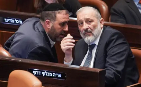 בעקבות איום המפלגות החרדיות לתמוך בפיזור הכנסת בשל חוק הגיוס – מה לדעתך נכון לעשות?